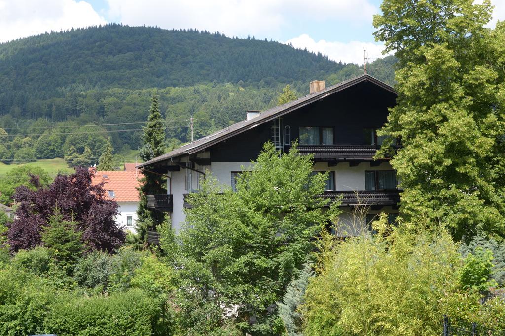 Schwarzwaldhotel Sonne Μπάντεν-Μπάντεν Εξωτερικό φωτογραφία